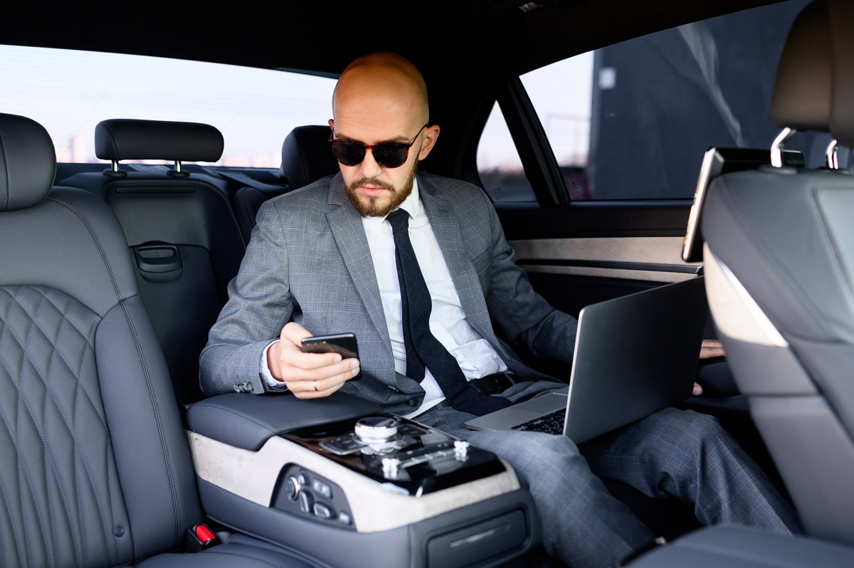 Top Reasons to Choose a Luxury Pennsylvania Limo Service for Special Events
